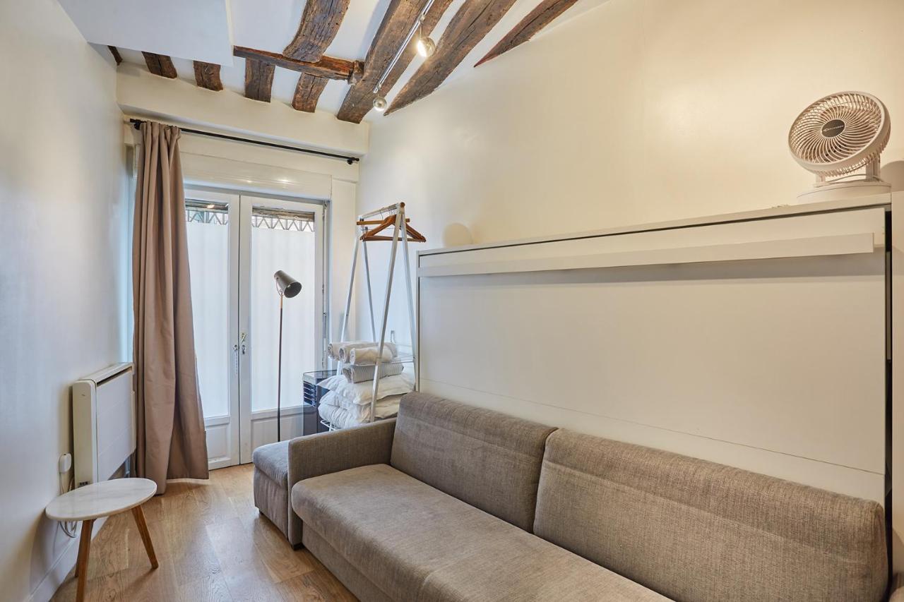 Studio Le Marais Renove / Paris Historique Appartamento Esterno foto